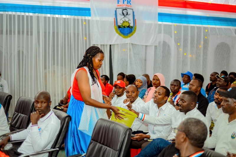 Abanyamuryango bavuye mu mirenge baje kuzuza inzego ku rwego rw'Akarere