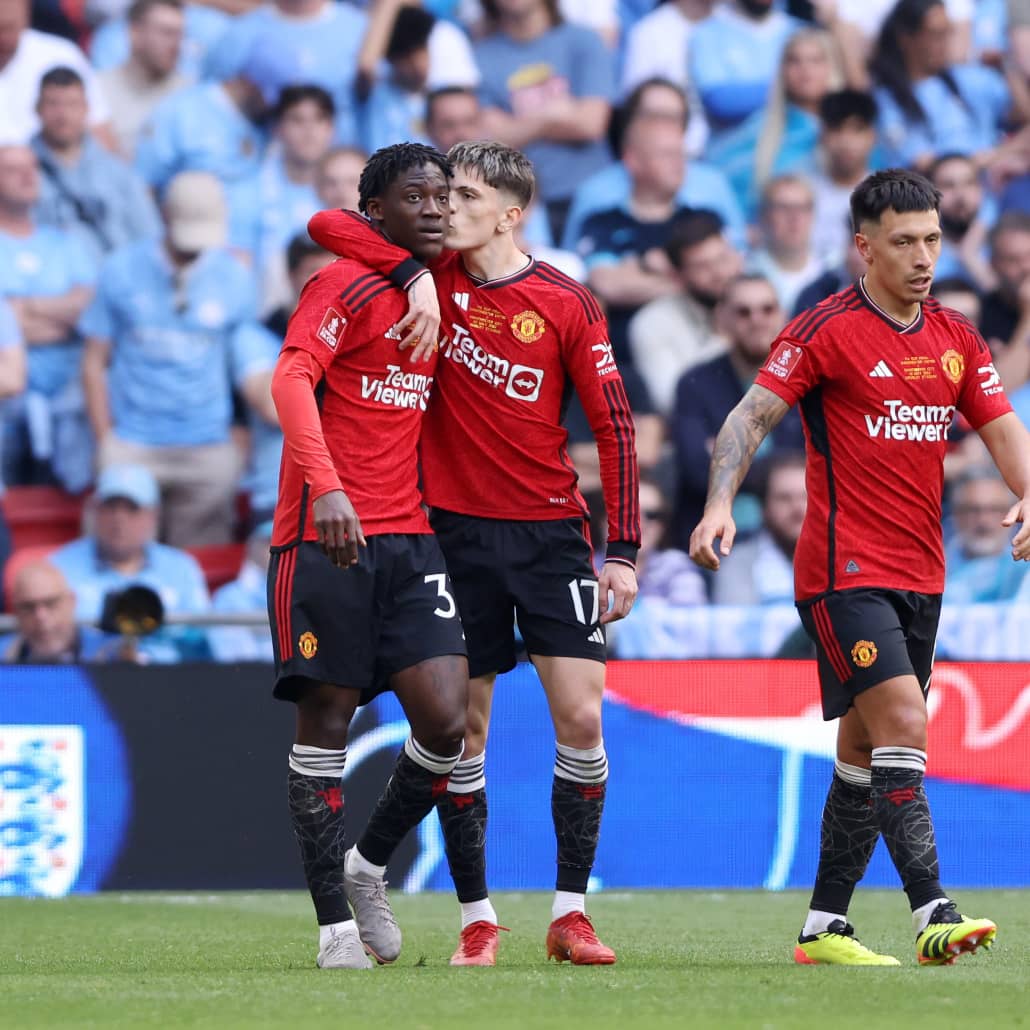 Kobbie Maino na Alejandro Garnacho bose bafite imyaka 19 y'amavuko batsinze ibitego bya Manchester United, bakoze amateka kuko umukinnyi waherukaga gutsinda ku mukino wa FA Cup ari munsi y'imyaka 20 ari Cristiano Ronaldo wabikoze mu 2004