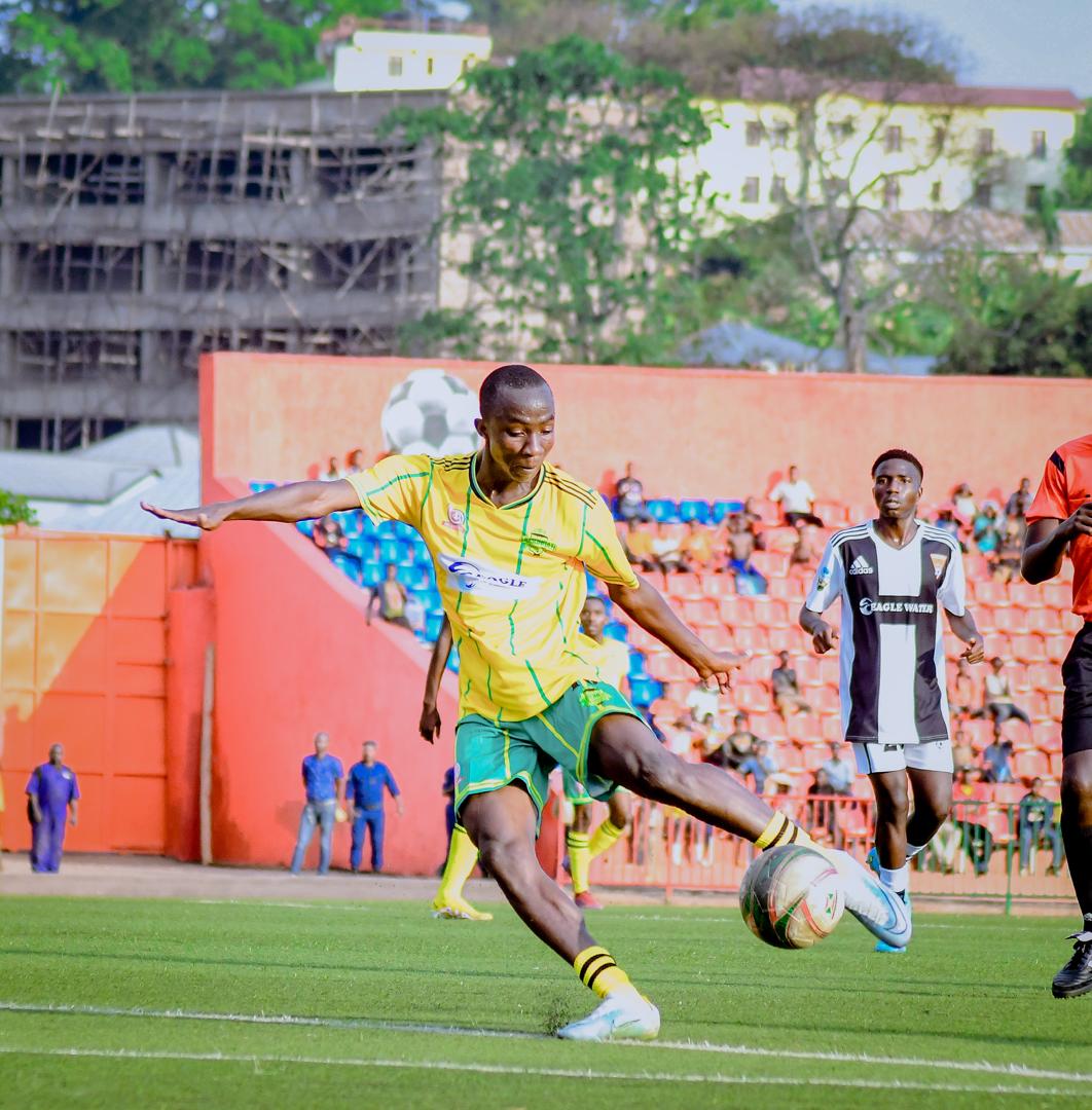 Nduwimana Frank akina ku ruhande rw