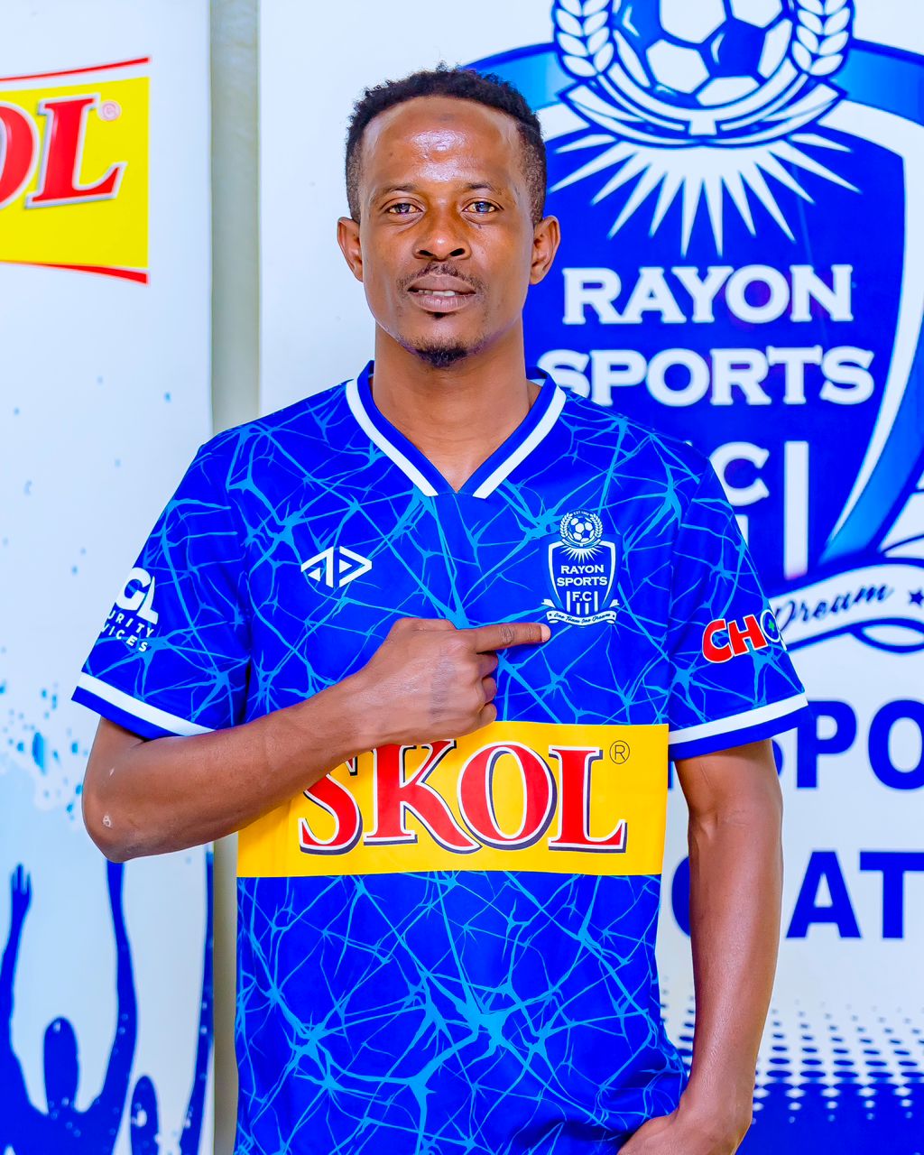 Haruna Niyonzima yasinye umwaka umwe muri Rayon Sports