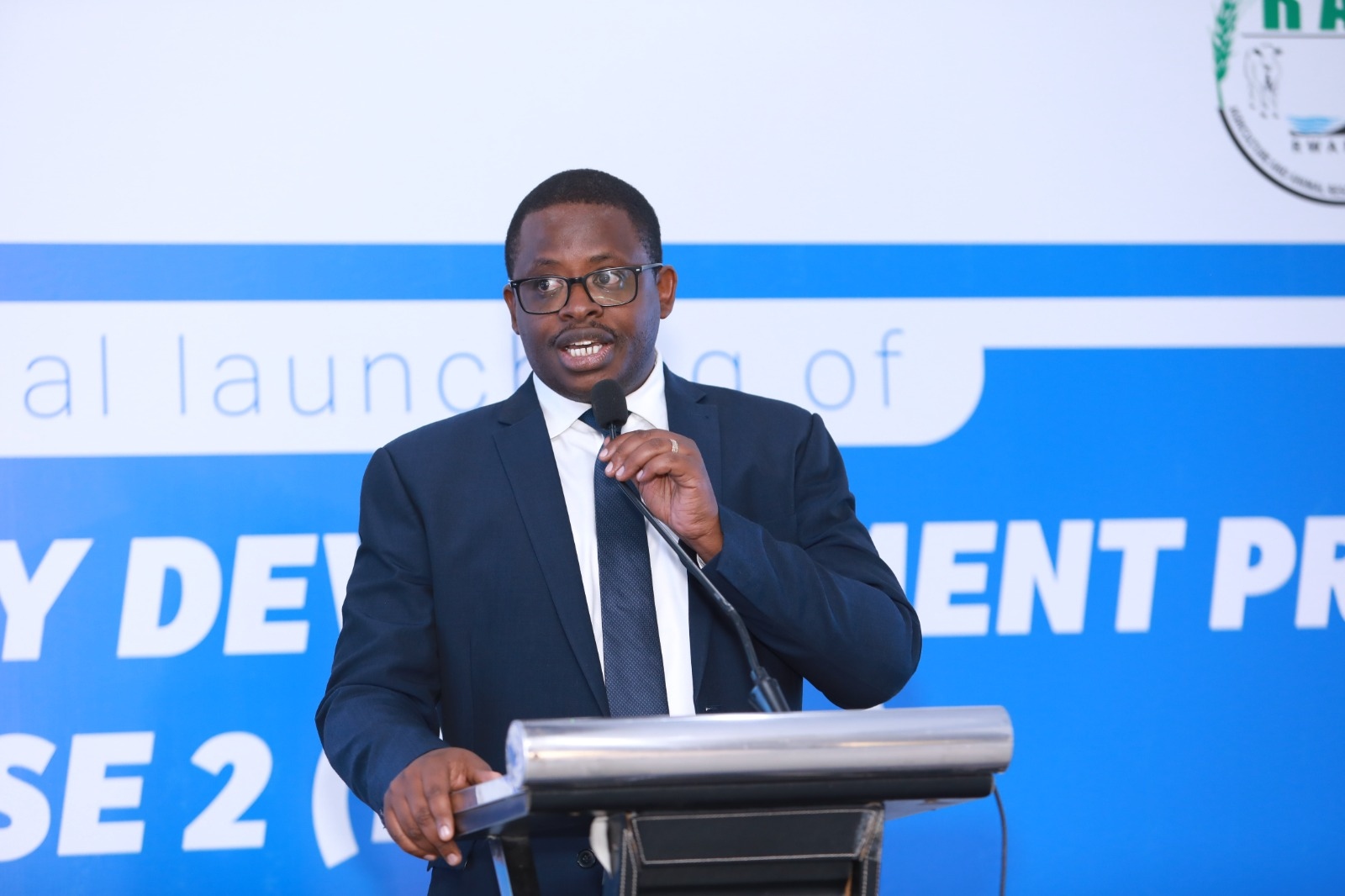 Umunyamabanga Uhoraho muri MINAGRI, Dr Olivier Kamana