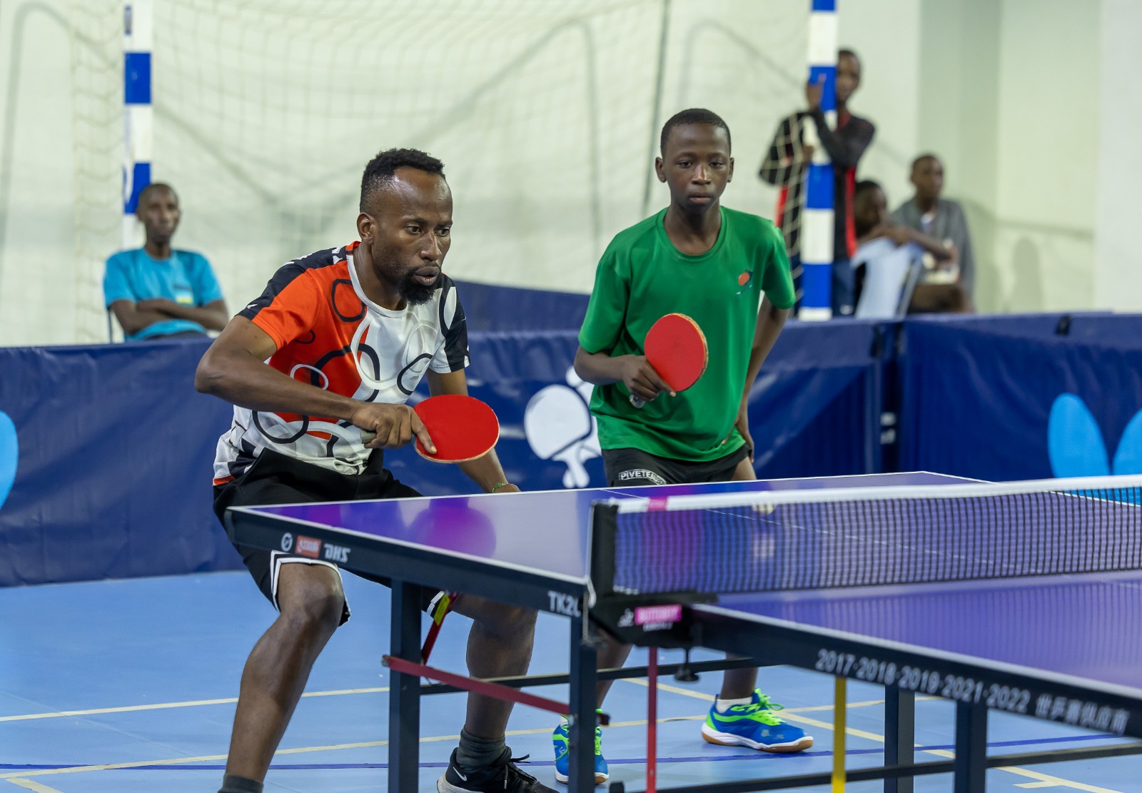 Habaye n'irushanwa rihuza amakipe agizwe n'abantu babiri