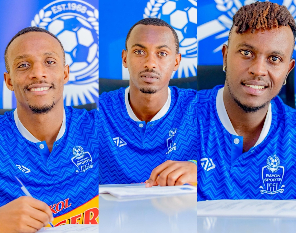 Uhereye ibumoso: Emery Bayisenge, Ntarindwa Aimable na Seif basinyiye Rayon Sports 