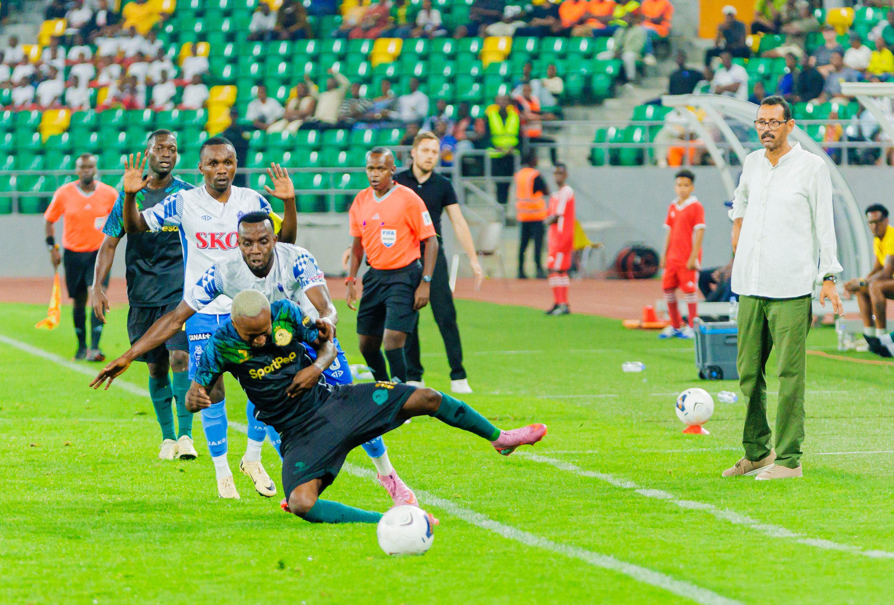 Pacome Zouzoua yagoye Rayon Sports 