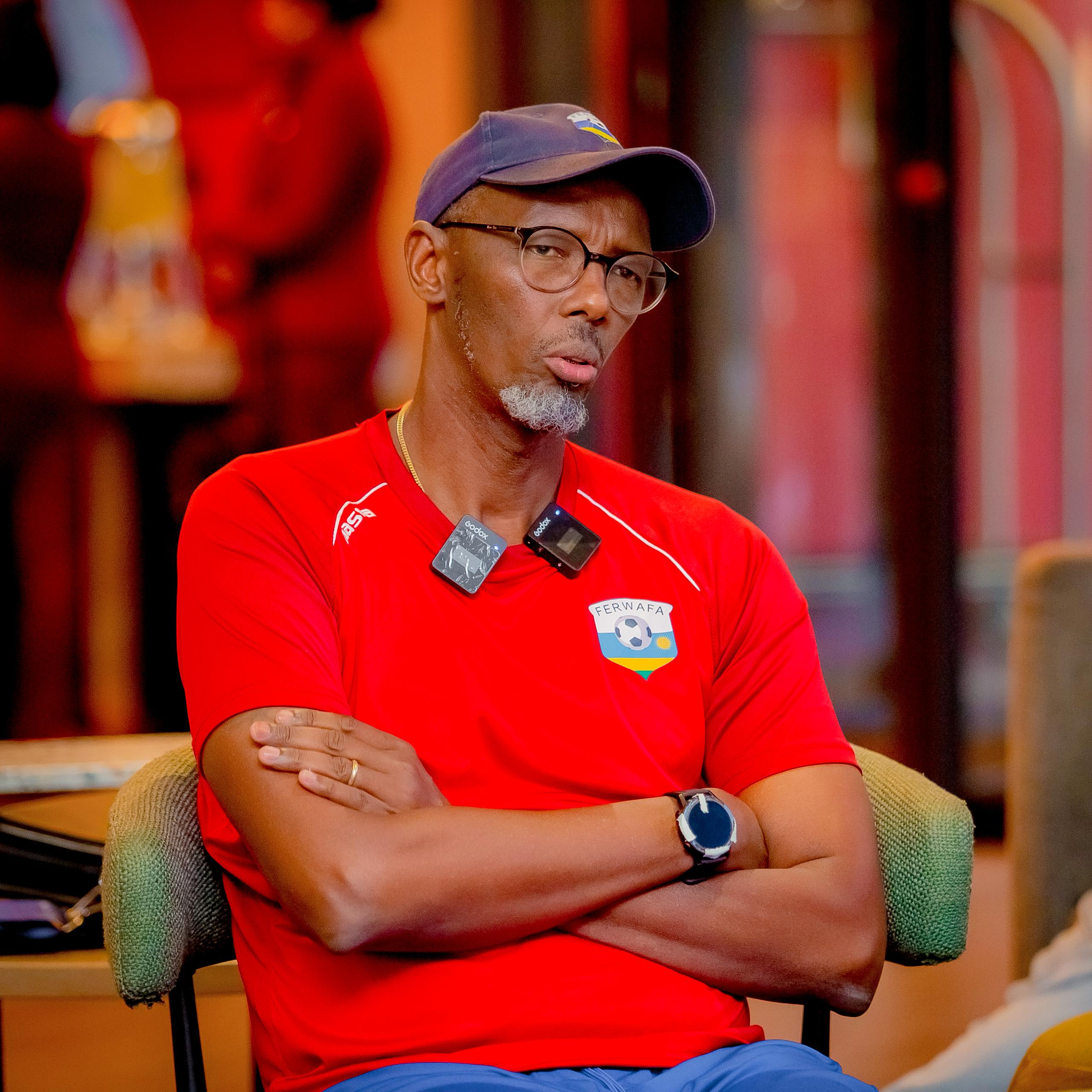 Umutoza wungirije w'Amavubi, Eric Nshimiyimana avuga ko bakeneye intsinzi yagarurira abakinnyi ikizere