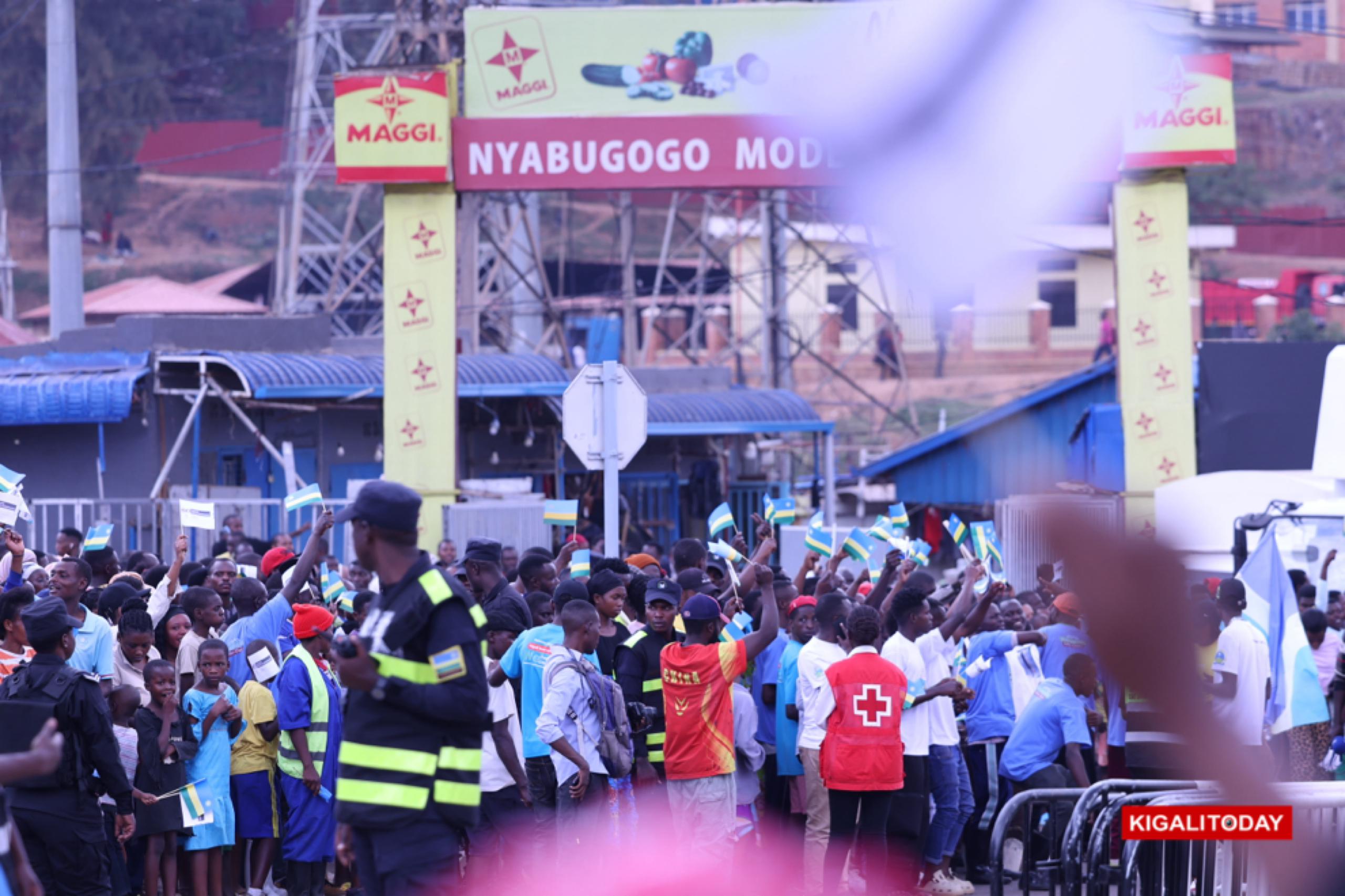 Abantu benshi bategereje amagare Nyabugogo