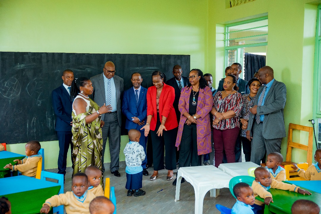 Basanga guteza imbere uburere bw