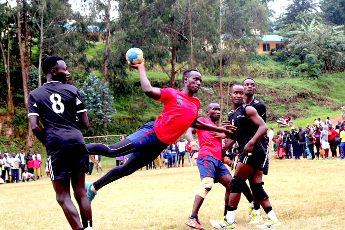 Karenzii Yannick umwe mu bakinnyi bahoze muri APR HC ari mu bari bayigoye