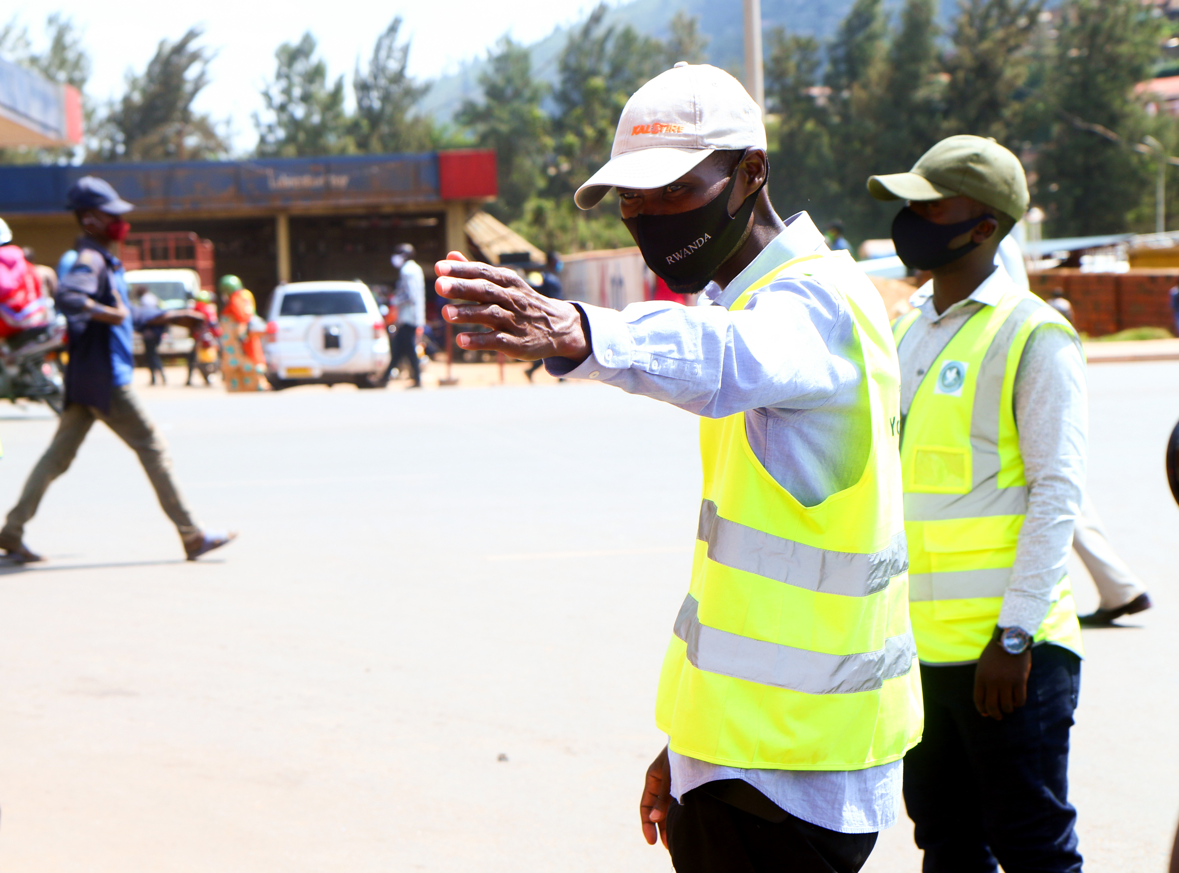 Iyo bamaze kugupima unyura hariya ugakaraba ubundi ugakomeza ugana muri gare