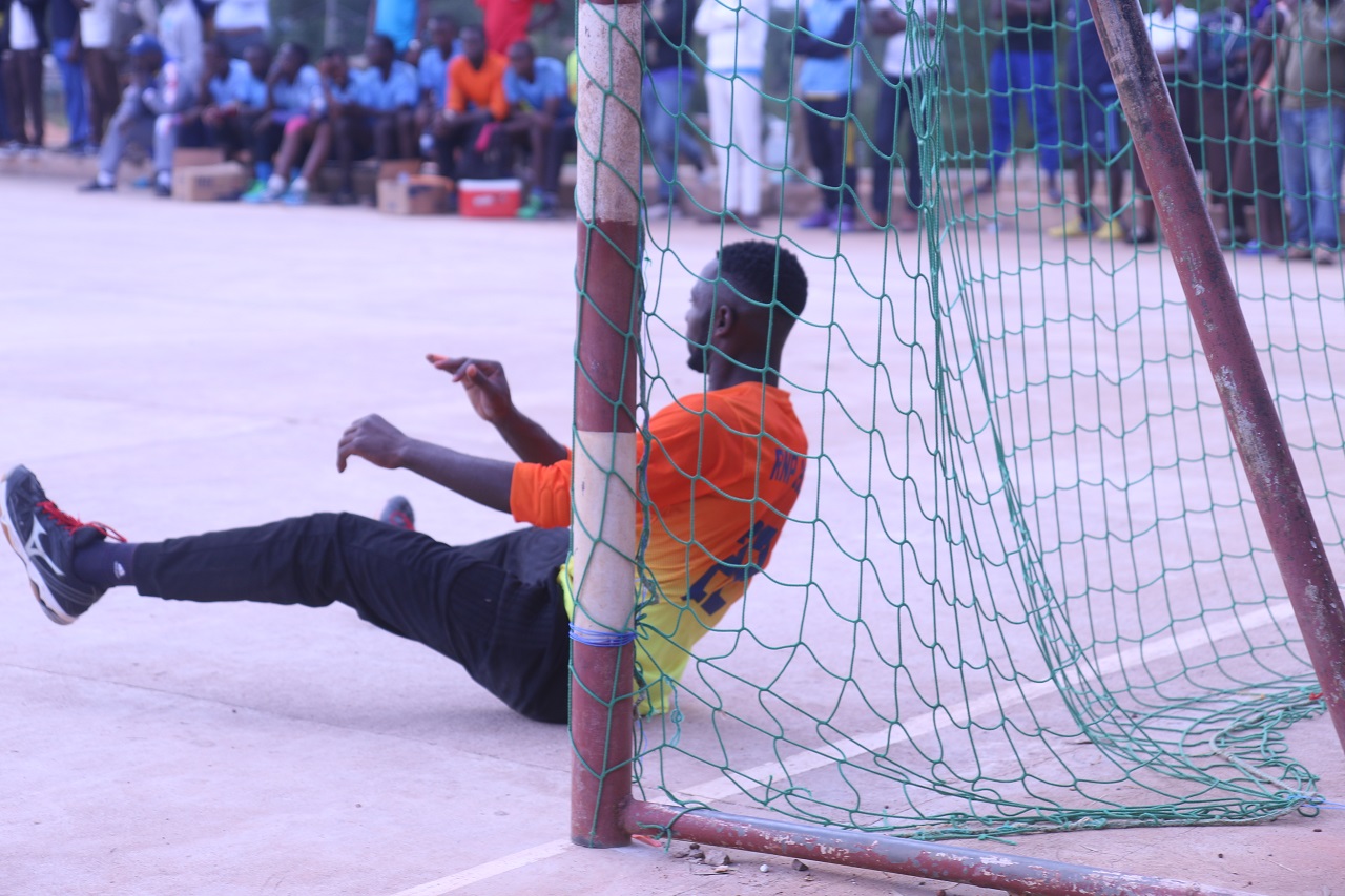 Umunyezamu wa Police wayifashije cyane kwegukana igikombe