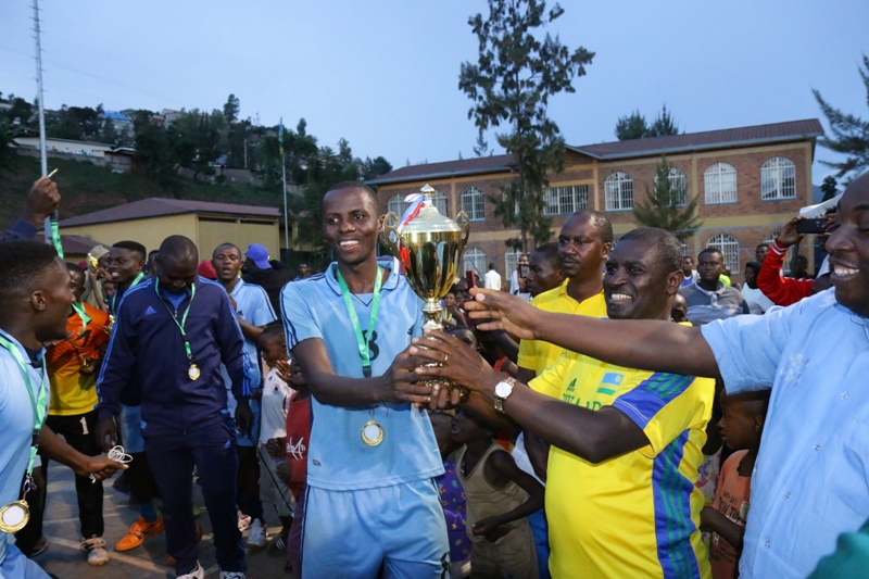 Police Hc yegukanye igikombe mu bagabo