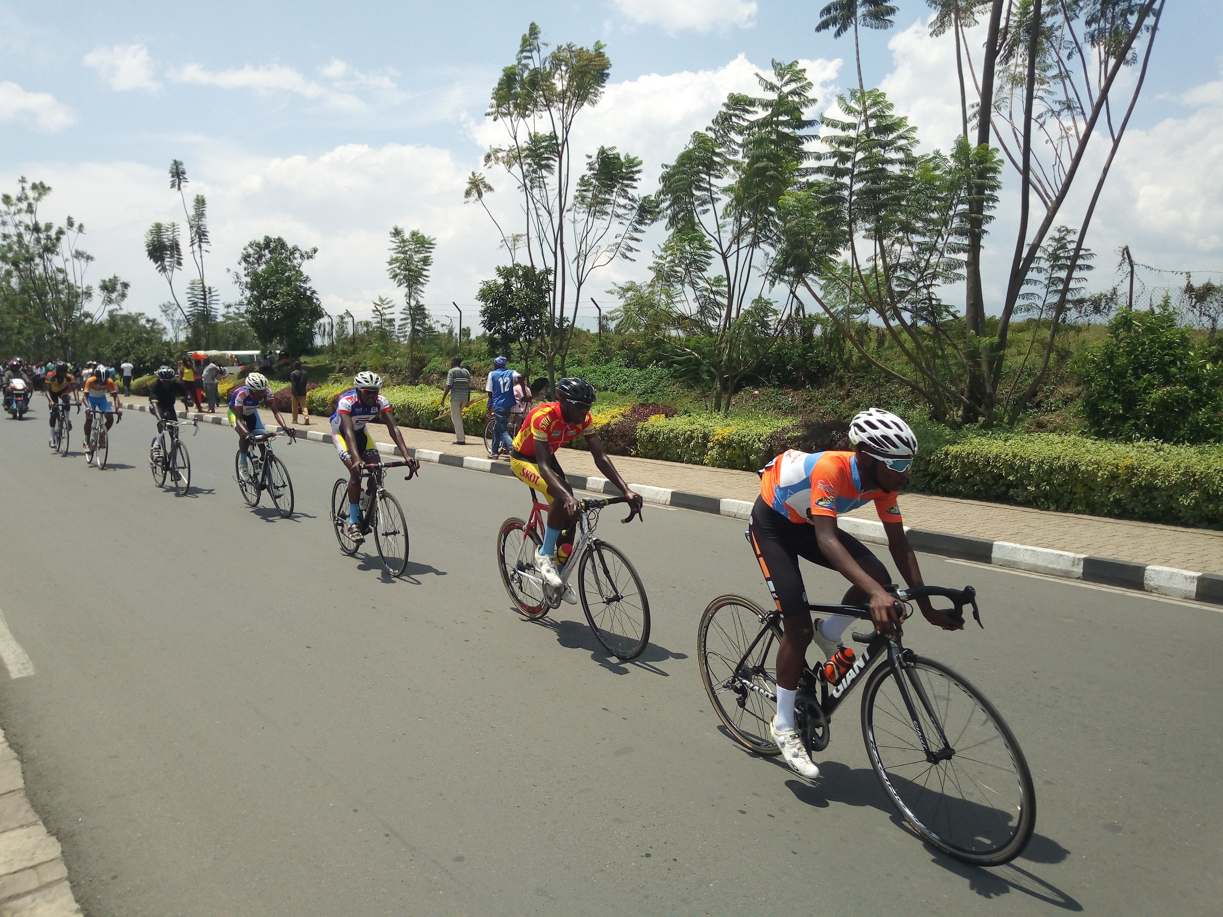 Bazenguruka bimwe mu bice by'akarere ka Rubavu