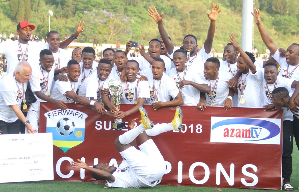 APR yishimira igikombe yegukanye