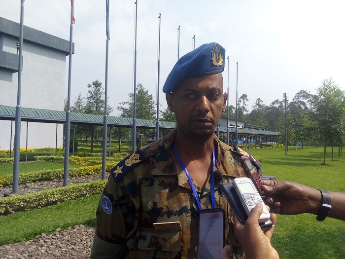 Lt Col Yasser Othman witabiriye aya mahugurwa aturutse mu gihugu cya Sudani 