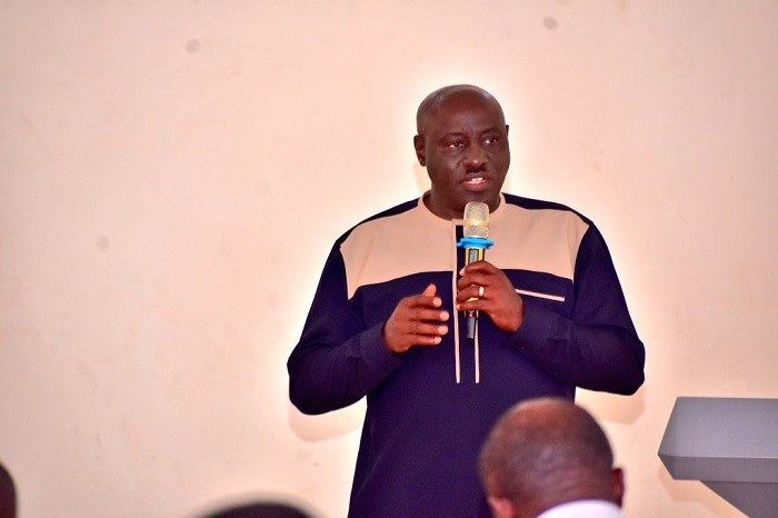 Emmanujel K. Gasana , guverineri w'in taray'uburasirazuba