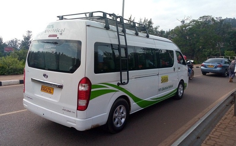 Izi bisi zishyuza amafaranga 500 aho wajya hose muri Kigali