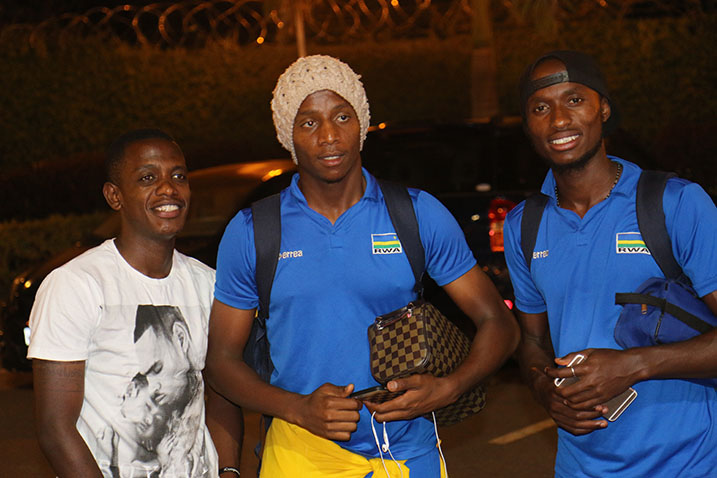 Rusheshangoga Michel, Emery Bayisenge na Manzi Thierry, bakina mu bwugarizi bw'Amavubi