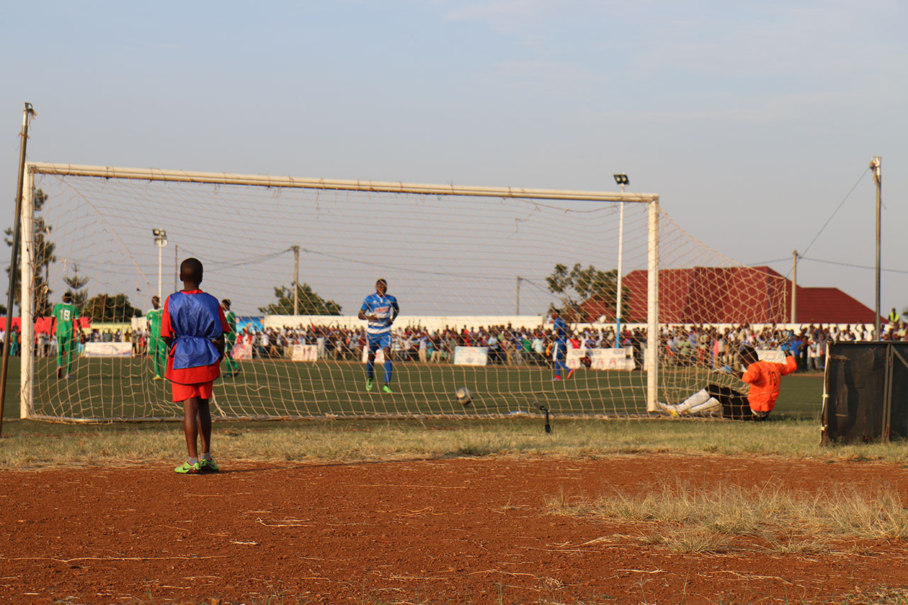 Coup-Franc ya Pierrot yatumye umunyezamu wa Kiyovu agwa mu nshundura