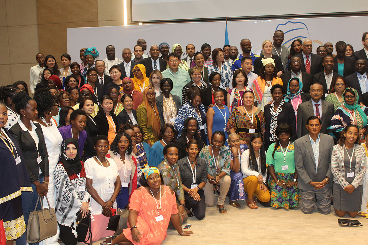 Abitabiriye iyi nama biyemeje gushyigikira abagore mu miyoborere ya Siporo kuko babona ko nabo bashoboye