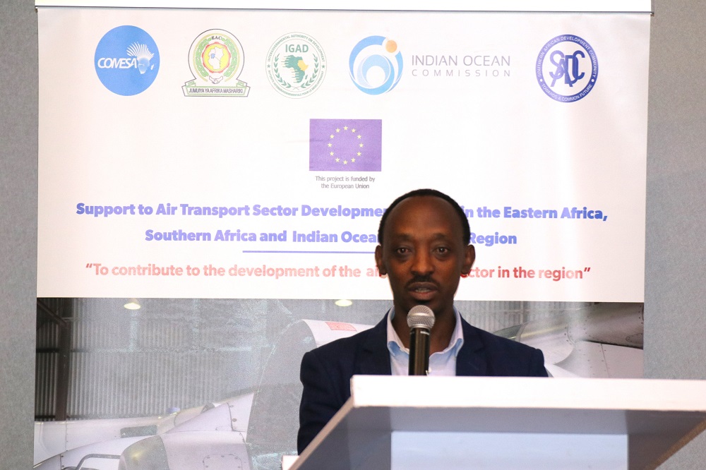 Emmanuel Nuwamanya ushinzwe igenamigambi muri Minisiteri y'Ibikorwa Remezo avuga ko iyi nama ari ingenzi kuko izafasha abayitabiriye gukorera hamwe mu gutuma amasezerano yemeranyijweho ashyirwa mu bikorwa