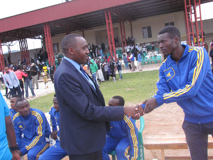 Umuyobozi w'akarere ka Nyamagabe Mugisha Philibert, ashimira abagaize ikipe y'Amagaju