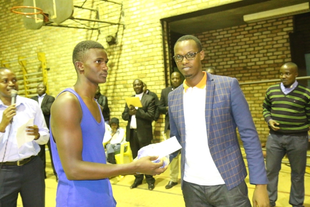 Kapiteni wa Lycee de Nyanza bigaragara ko atari yishmiye umwanya wa kabiri