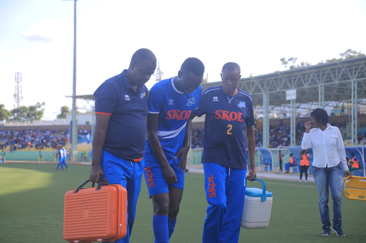 Bimenyimana Bonfils Caleb nyuma yo gutsinda igitego yaje kugaragaza ikibazo yitabwaho n'abaganga