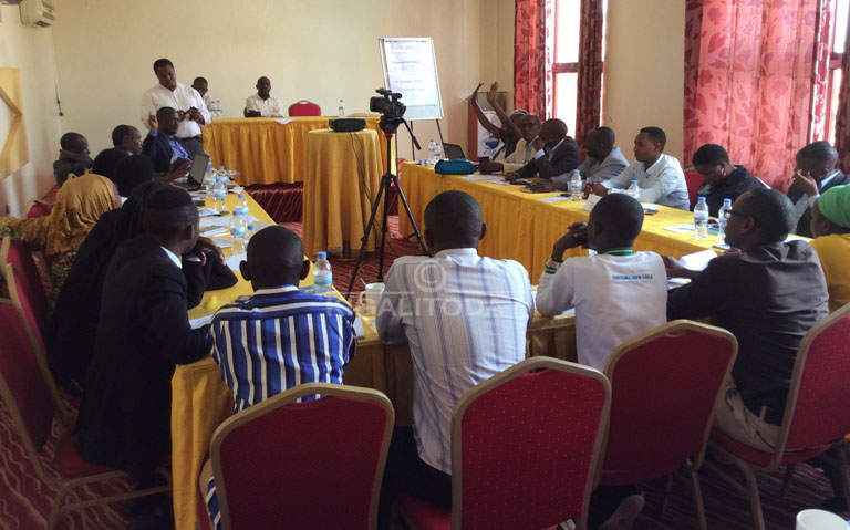 Ubwo bari bari mu gikorwa cy'amatora 