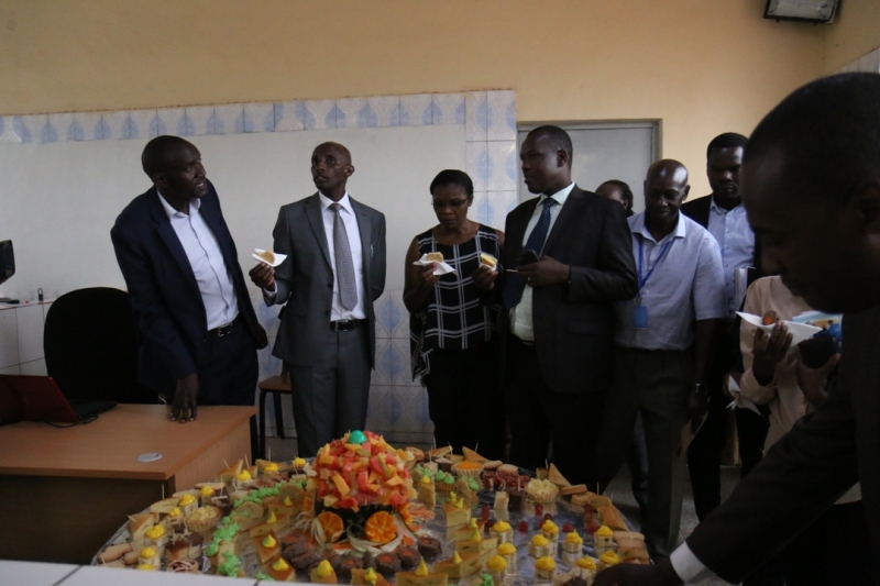 Amwe mu mafunguro ategurwa n'aba banyeshuri biga guteka muri iri shuri