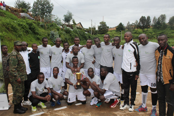 APR Handball Club yahise inegukana "Coupe du Rwanda"