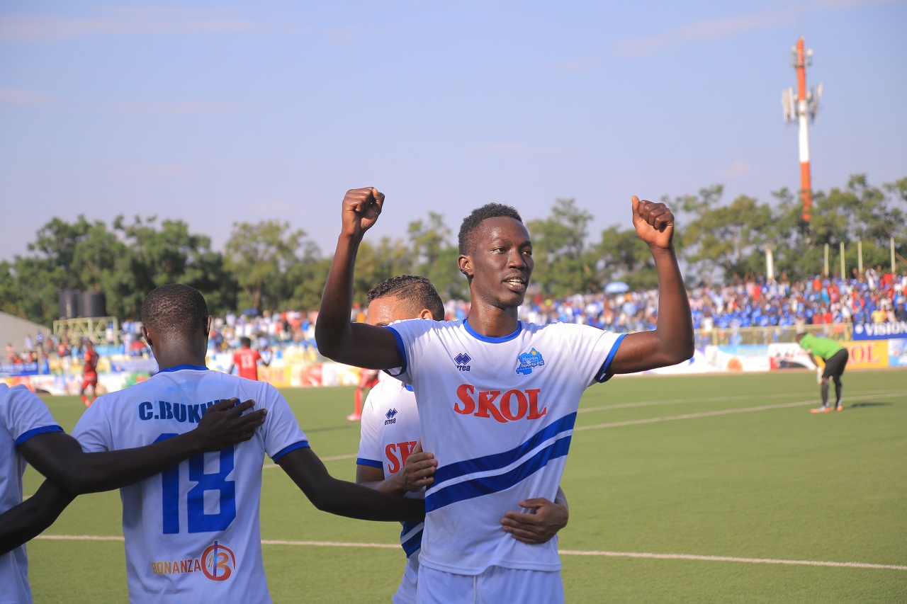 Bimenyimana Bonfils Caleb wari umaze iminsi ayoboye ubusatirizi bwa Rayon Sports 