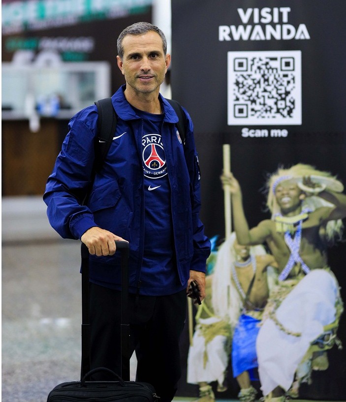 Pedro Pauleta ari mu Rwanda 