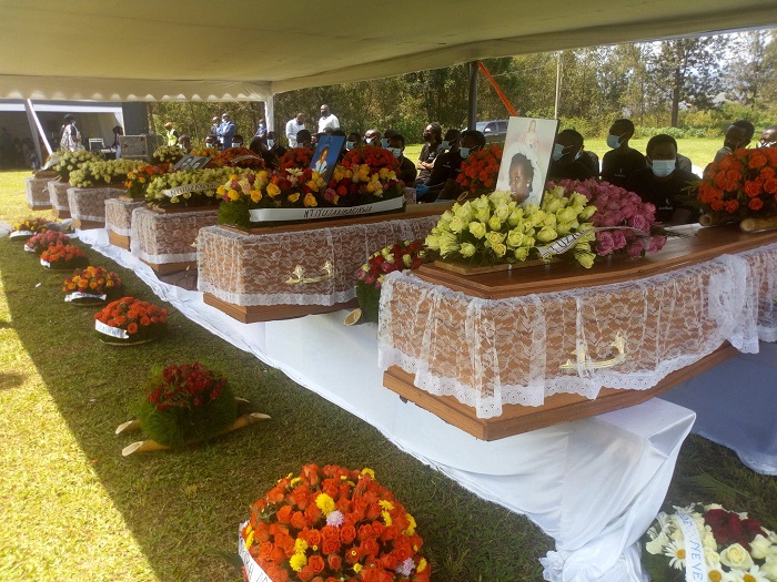 Imibiri 140 ni yo yashyinguwe mu cyubahiro