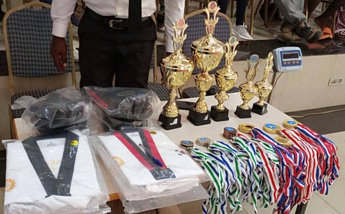 Abatsinze bahawe imidali n'ibikombe 