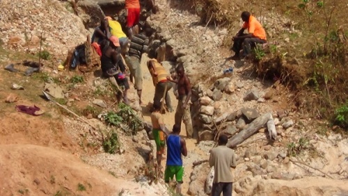 Imigezi niyo isigaye yogerezwamo amabuye y'agaciro.