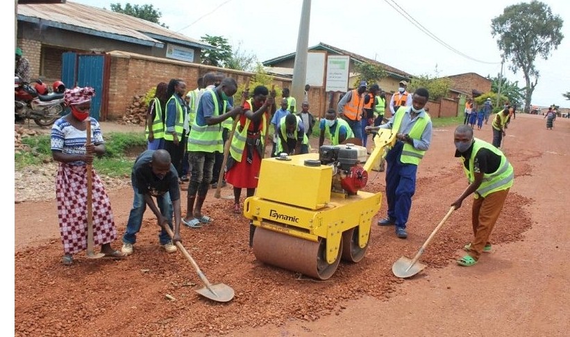 Amasoko ya Leta ari munsi ya Miliyari ebyiri yahariwe Abanyarwanda