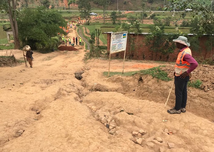 Iyo tekiniki yitezweho kuba igisubizo cy'imihanda imwe n'imwe itari ikiri nyabagendwa kubera kwangirika