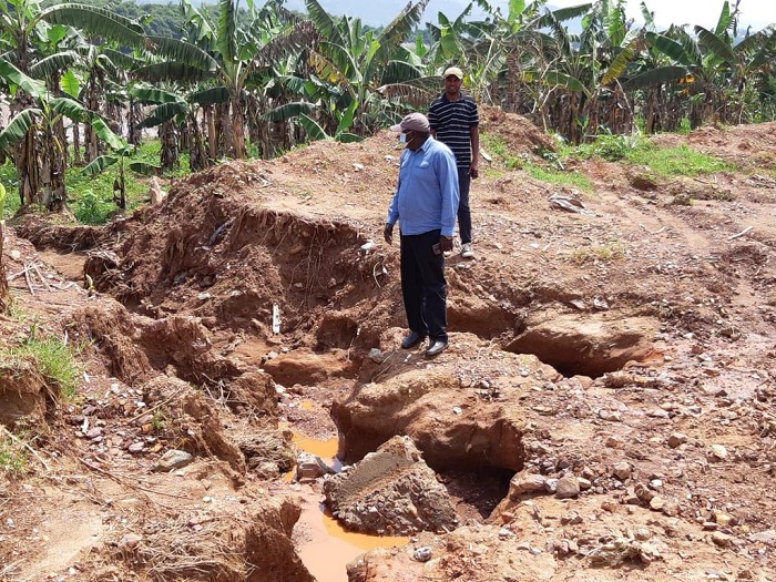 Igice cy'umuhanda Gakenke-Ruli-Giticyinyoni uhuza Uturere twa Gakenke, Rulindo na Nyarugenge wamaze kwangirika