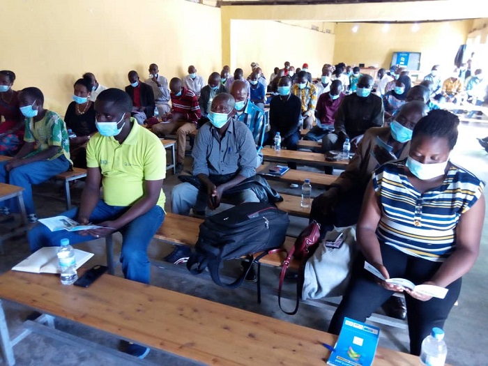 Nyuma y'umwiherero biyemeje kuzahura imihigo ikiri inyuma kugira ngo umuturage atere imbere