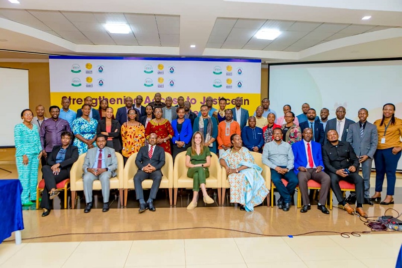 Baganiriye ku bibazo abambukiranya imipaka bahura na byo