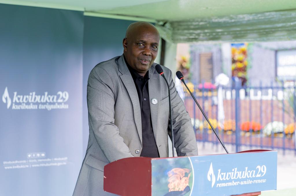 Imiryango y'abari abakozi ba BK bazize Jenoside yashimiye BK uburyo ihora izirikana abavandimwe babo bazize Jenoside yakorewe Abatutsi