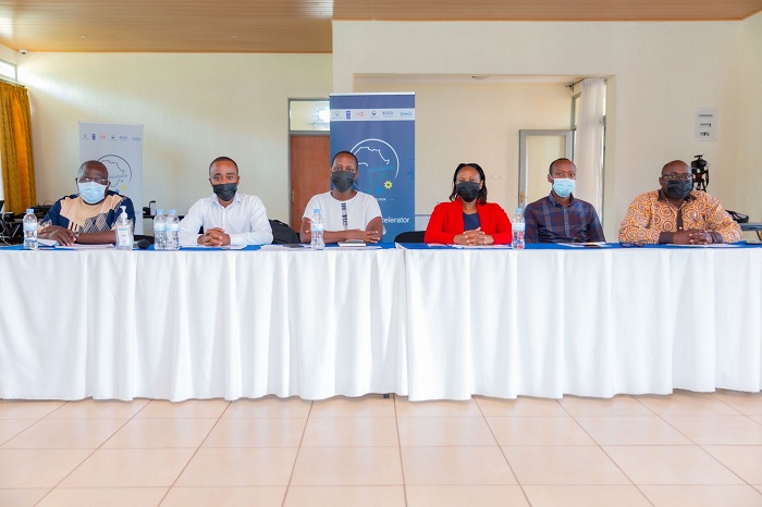 Abari bagize akanama nkemurampaka 