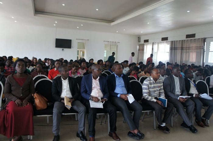 Ibiganiro byitabiriwe n'impuguke zinyuranye mu buvuzi