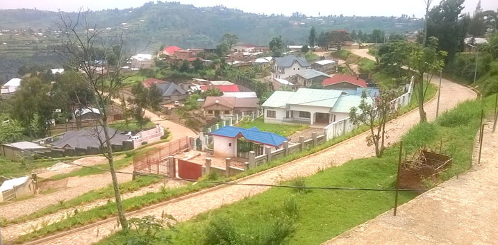 Imiturire n'inyubako bigezweho mu karere ka Nyamagabe. 