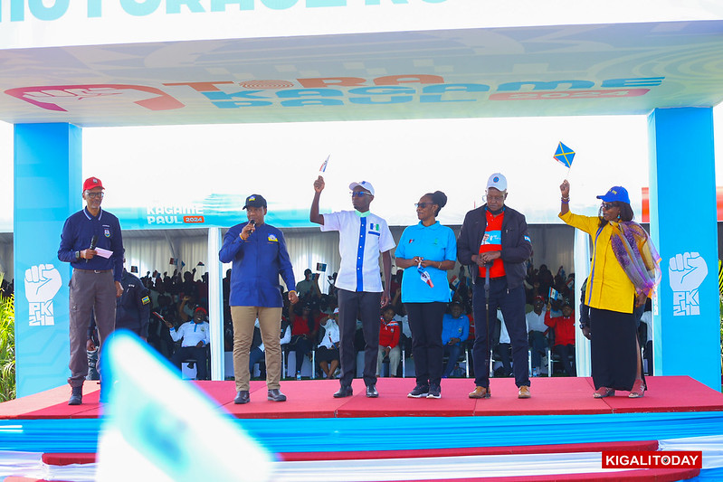 Bamwe mu bahagarariye imitwe ya Politiki yemeye kwifatanya na FPR Inkotanyi bari baje kwifatanya mu kwamamaza Kagame Paul