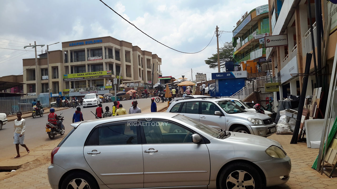 Imodoka ziparika zigomba gutangirwa amahoro angana n