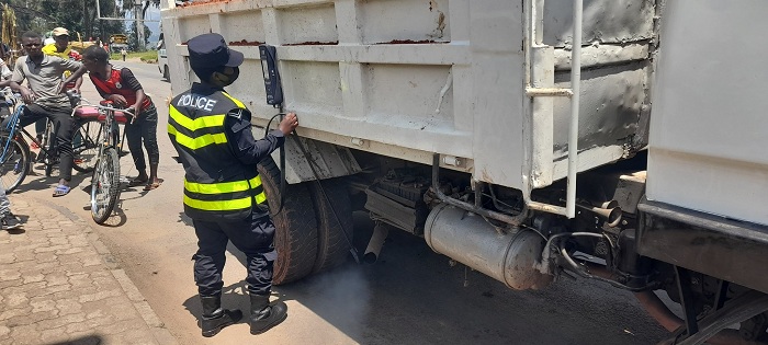 Hari imodoka babonye zanduza ikirere mu buryo butihanganirwa