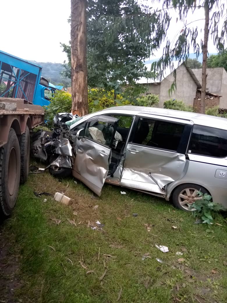 Iyi na yo yagonze izari zakoze impanuka irangirika