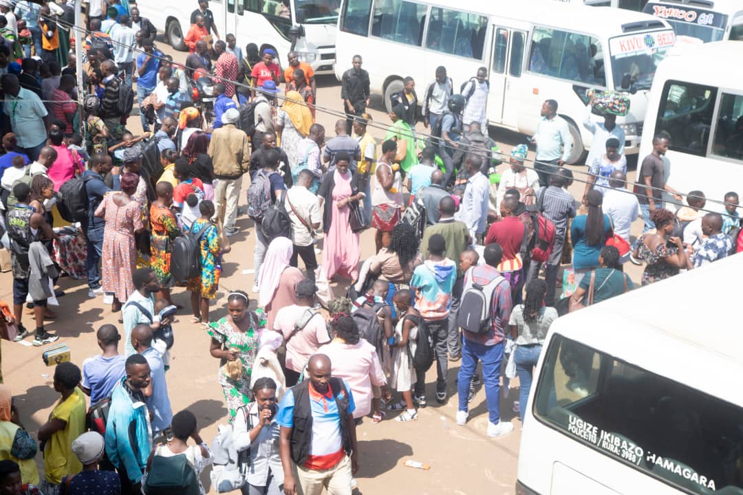 Hari aho batakirimo kwakira abagenzi kuko bavuga ko amatike yashize