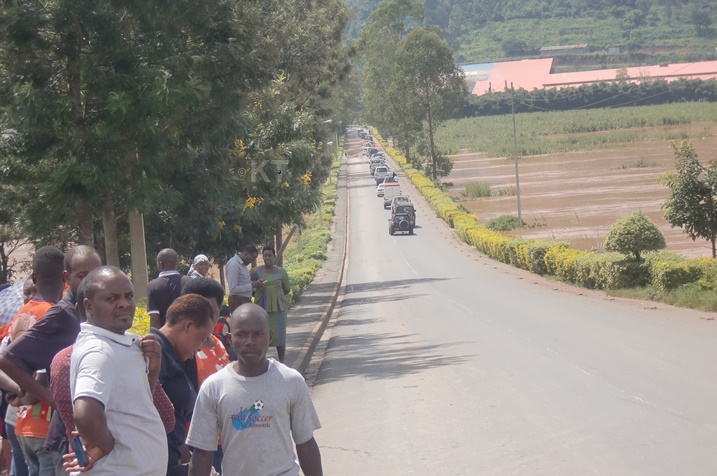 Imodoka zimaze kwemererwa kugenda.